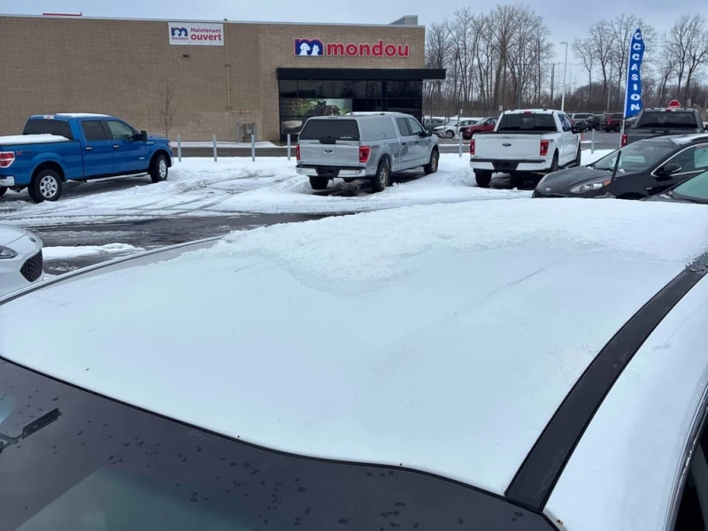 Kia Sorento * AWD * CARFAX * БЕЗ ПЪРВОНАЧАЛНА ВНОСКА, снимка 16 - Автомобили и джипове - 53231593