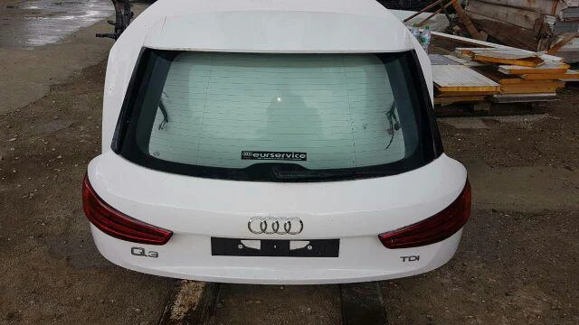 Audi Q3 2.0TDI, снимка 5 - Автомобили и джипове - 42072288