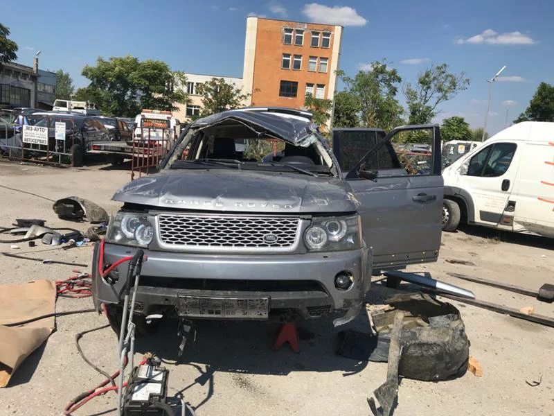 Land Rover Range Rover Sport 3.0d hse 189000km, снимка 2 - Автомобили и джипове - 26240209