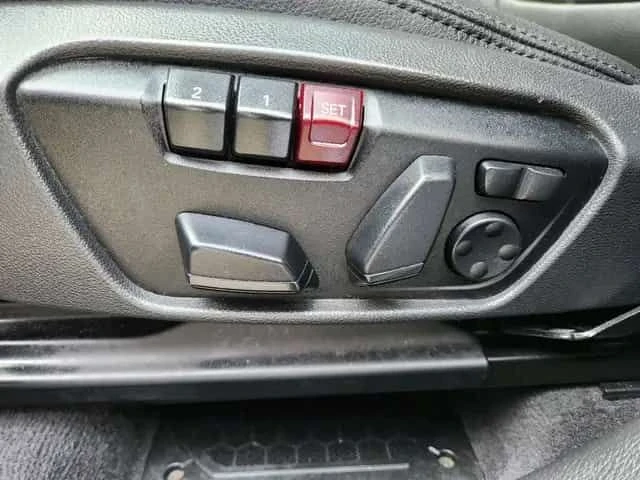 BMW X1 XDrive28i | PANO | ПОДГРЕВИ | CARFAX - изображение 10