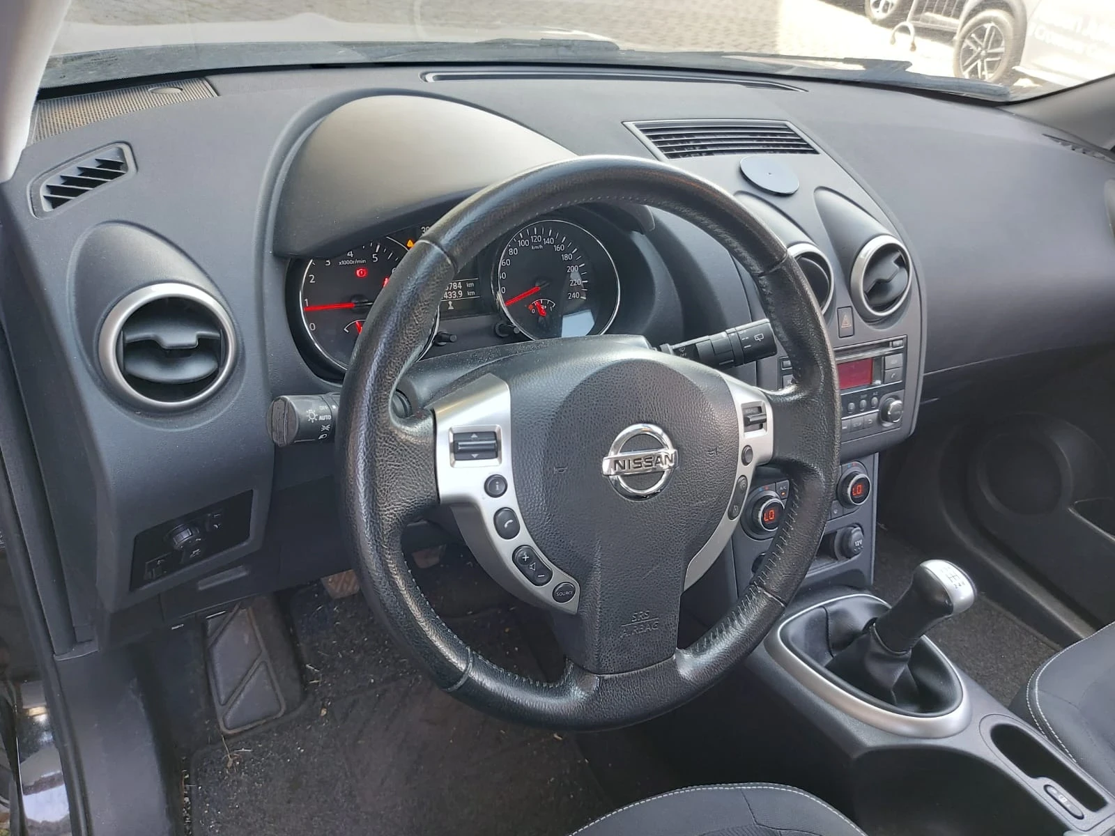 Nissan Qashqai 1.6i/96 784km/ОЧАКВАН ВНОС/ - изображение 5
