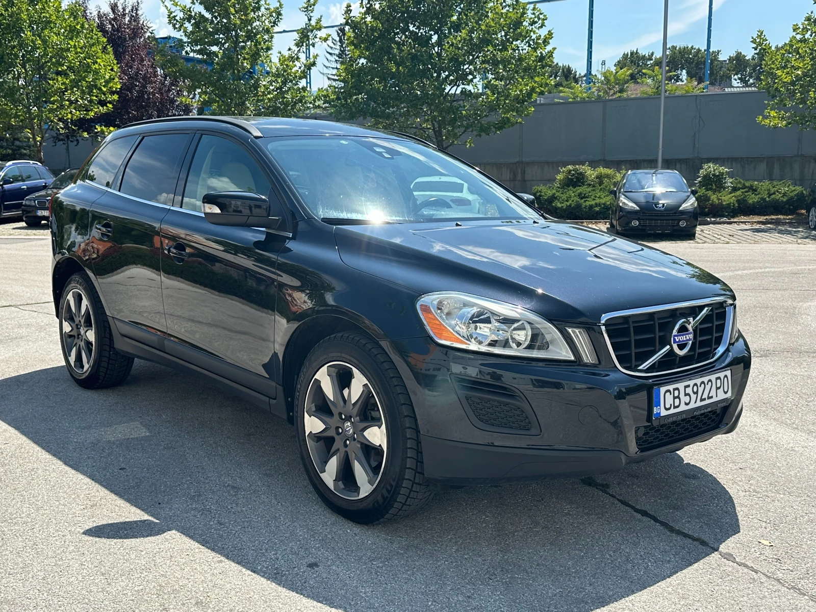 Volvo XC60 2.4d 163 к.с.  - изображение 6