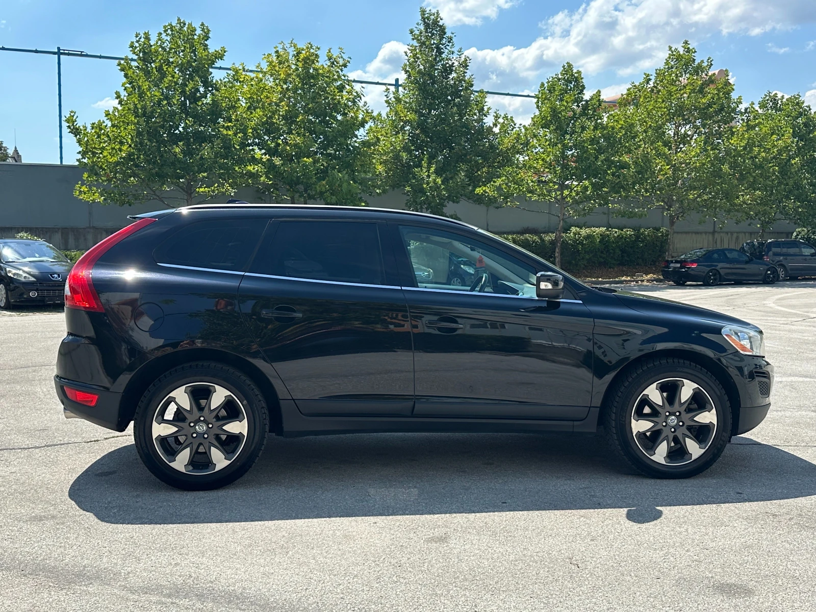 Volvo XC60 2.4d 163 к.с.  - изображение 5