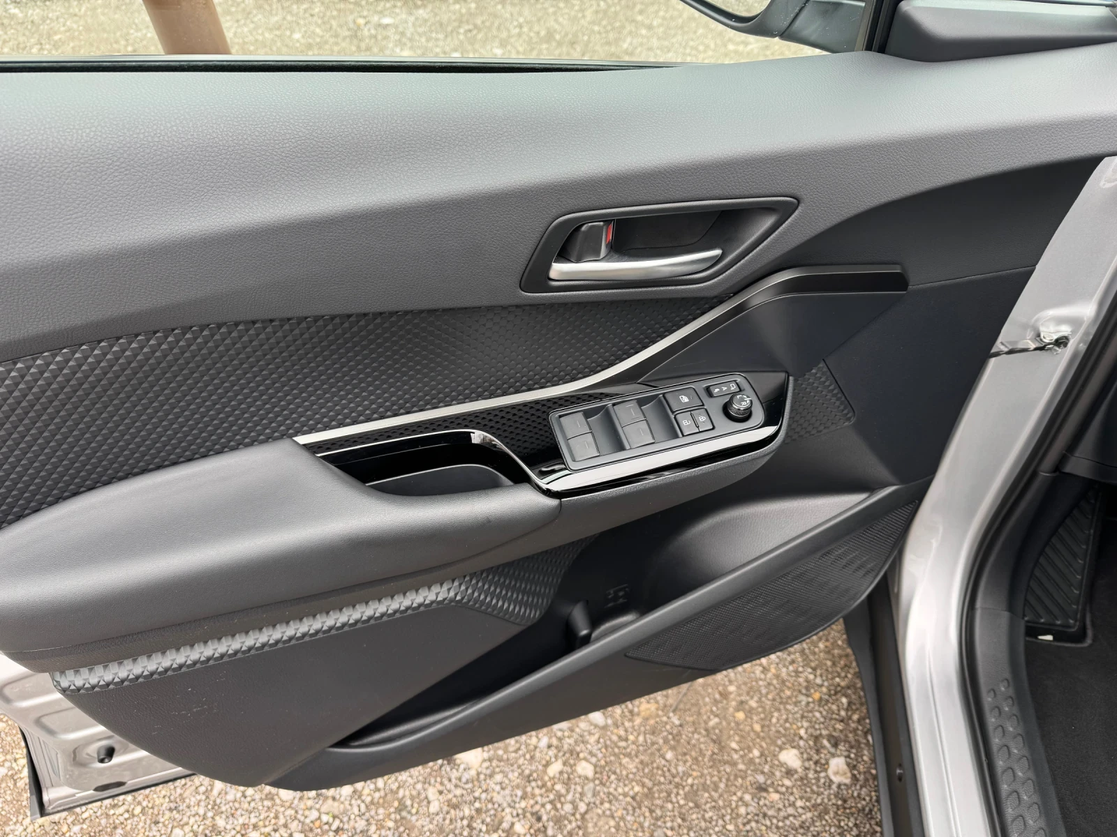 Toyota C-HR 5100 | Mobile.bg   7