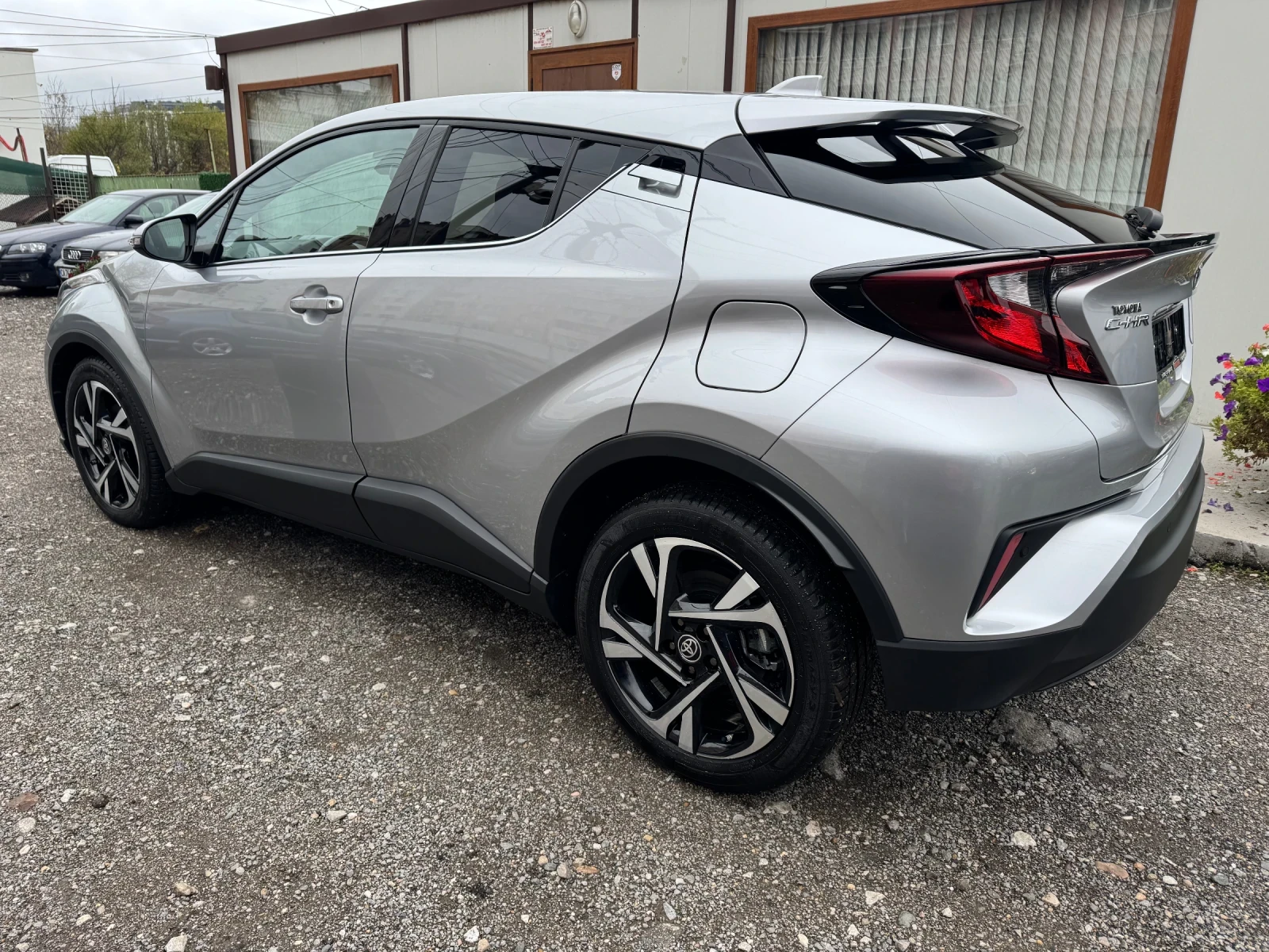Toyota C-HR 5100 | Mobile.bg   6