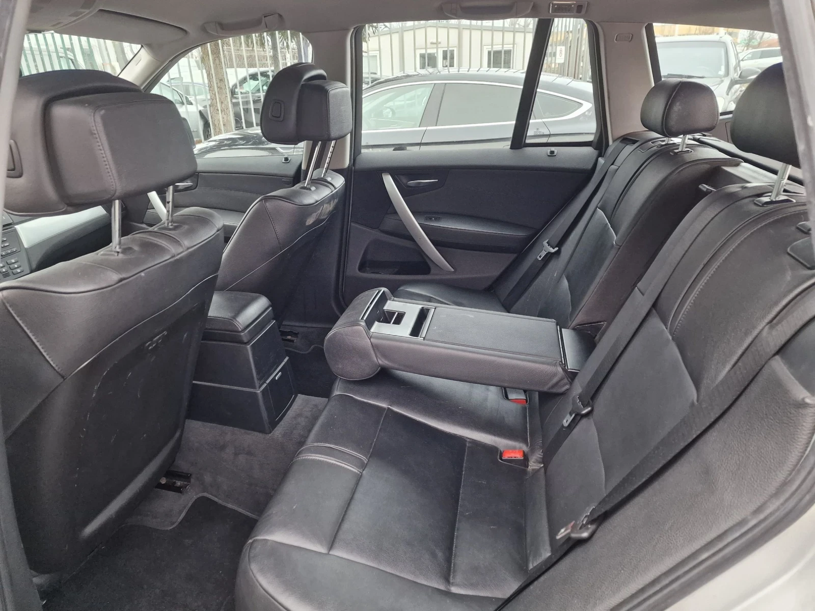 BMW X3 2.0d Xdrive НАПЪЛНО ОБСЛУЖЕНА - изображение 9