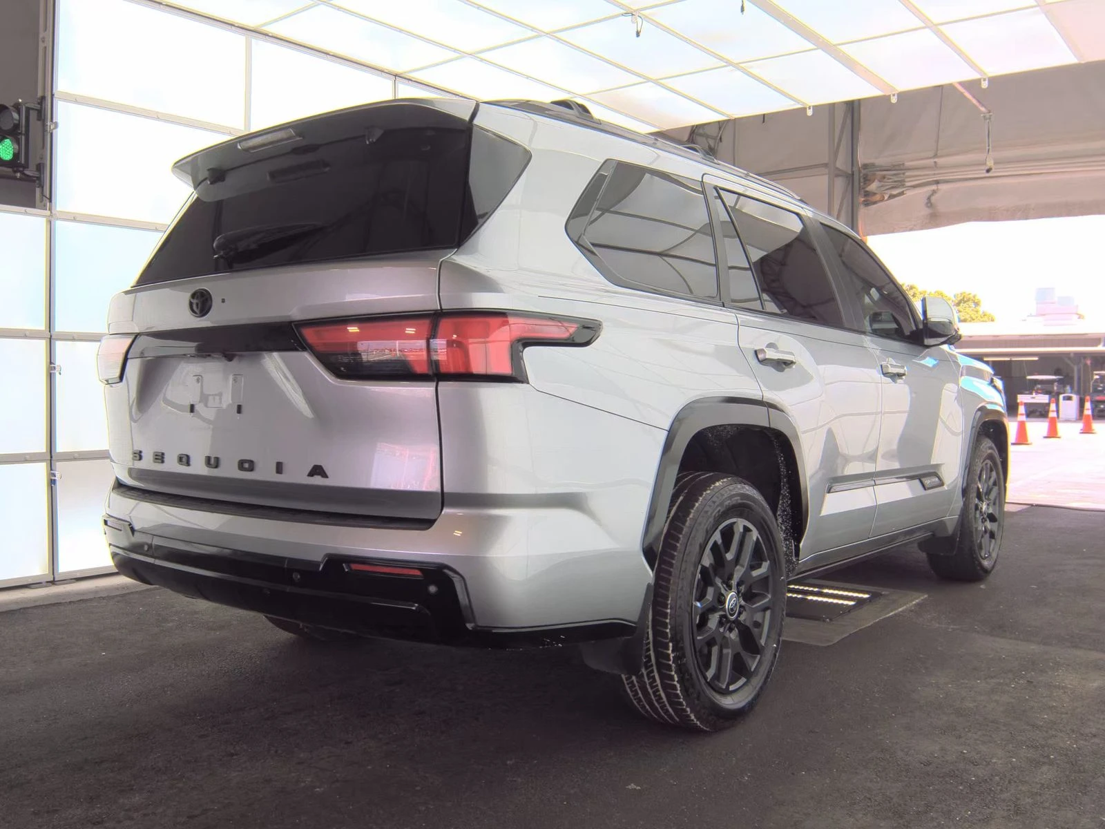 Toyota Sequoia PLATINUM, снимка 4 - Автомобили и джипове - 53828425