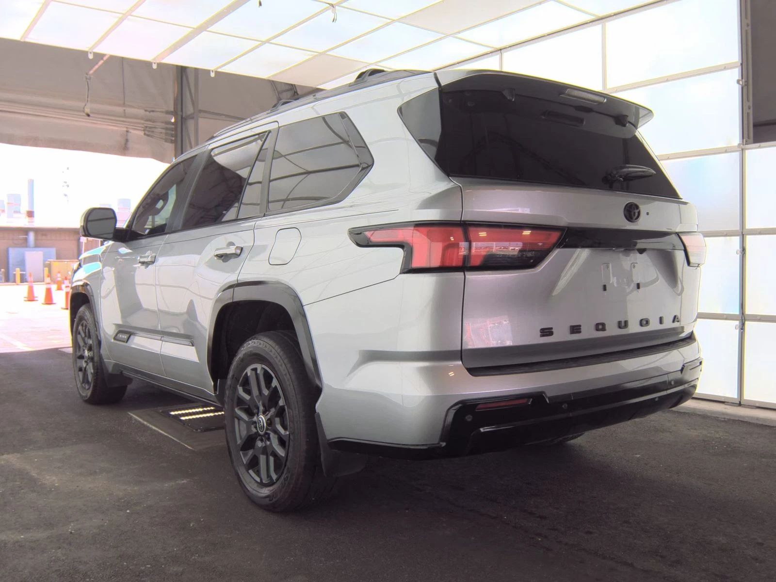 Toyota Sequoia PLATINUM, снимка 6 - Автомобили и джипове - 53828425