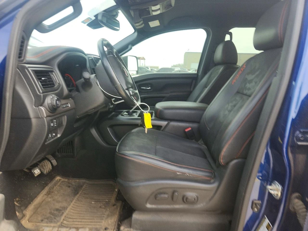 Nissan Titan crew cab XD PRO-4X | ЦЕНА ДО БЪЛГАРИЯ | , снимка 7 - Автомобили и джипове - 53959590