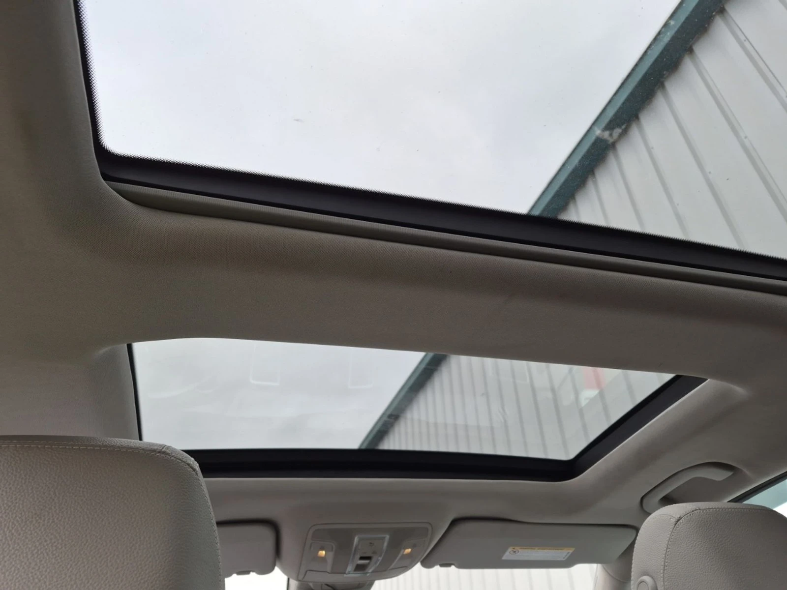 Mercedes-Benz ML BLUETEC* 4MATIC* KEYLESS* PANO* BURMESTER, снимка 15 - Автомобили и джипове - 54460216