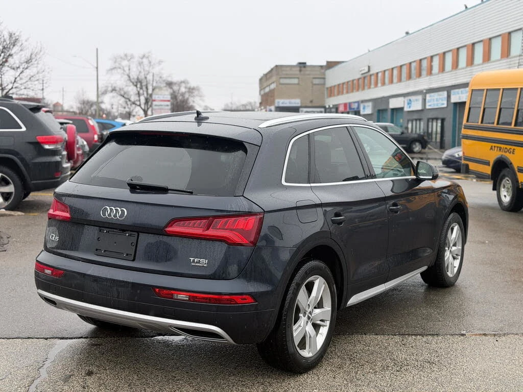 Audi Q5 TECHNIK* MATRIX* DIGITAL* PANO* B&O* КРАЙНА ЦЕНА, снимка 5 - Автомобили и джипове - 55221195