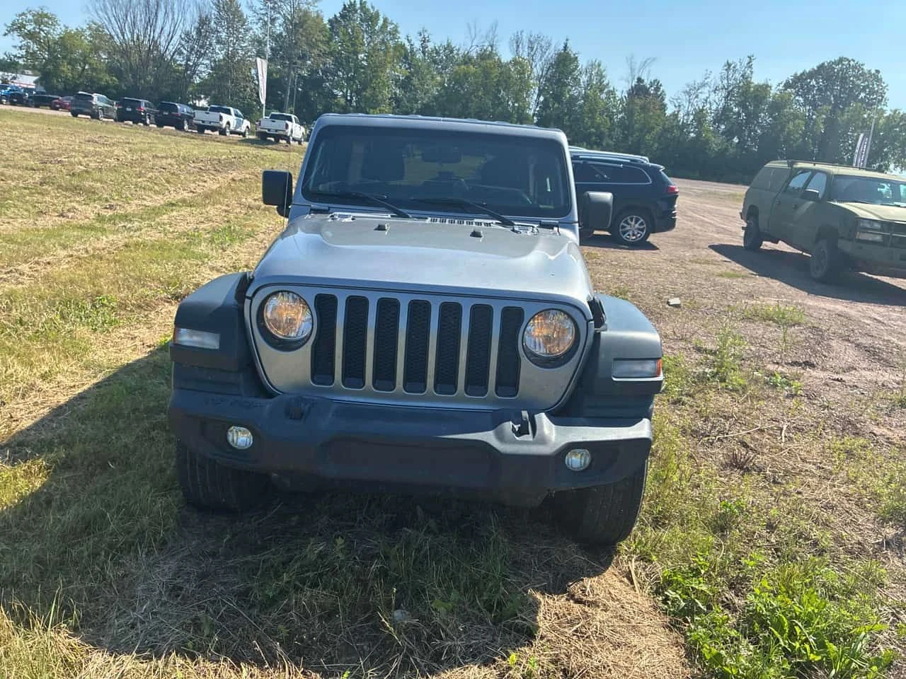 Jeep Wrangler * Sport * CARFAX * ЦЕНА ДО БГ, снимка 3 - Автомобили и джипове - 55696783