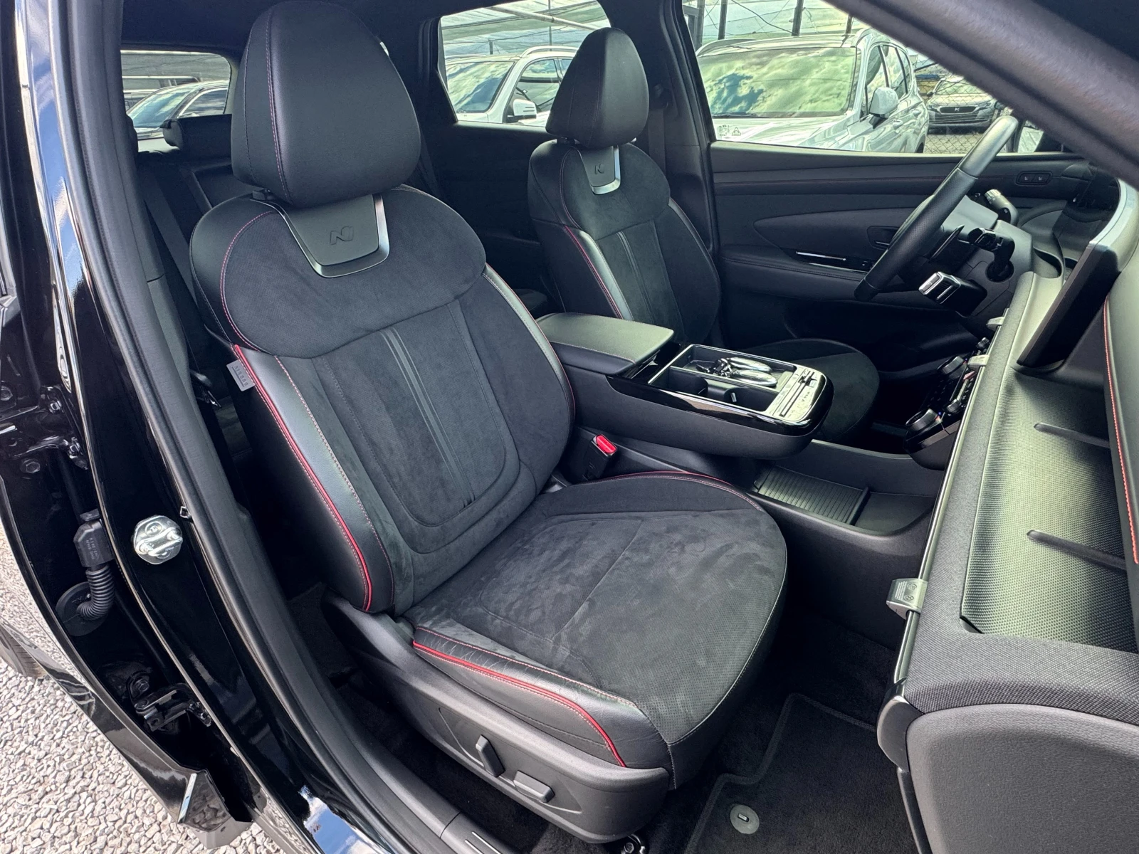 Hyundai Tucson 1.6 Turbo ! 2WD ! N Line !, снимка 10 - Автомобили и джипове - 56270163