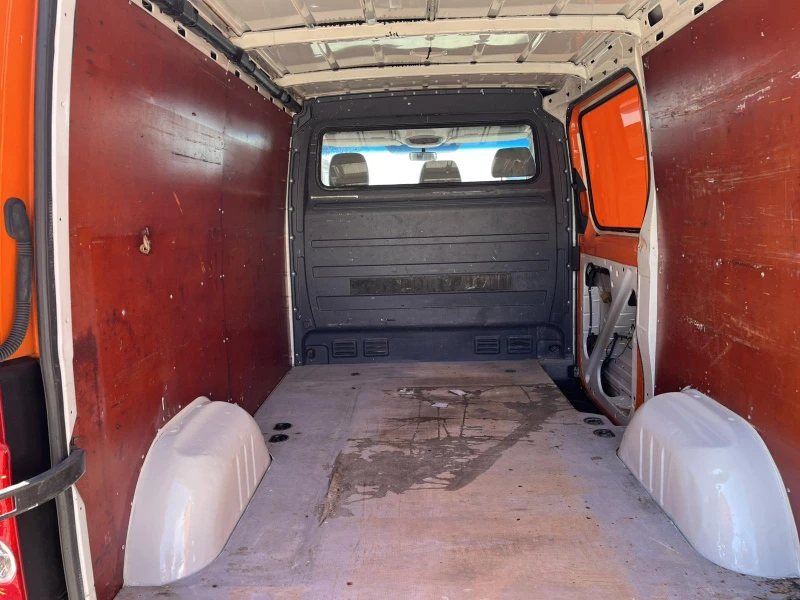 VW Crafter KLIMA, снимка 11 - Бусове и автобуси - 52146739