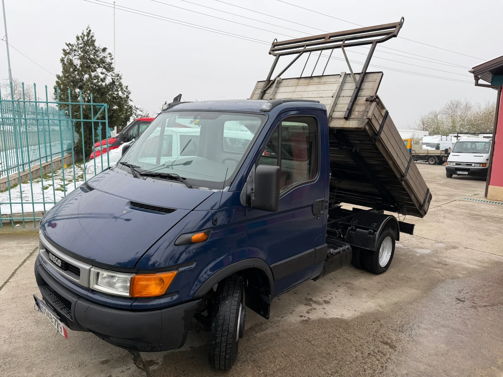 Iveco Daily 35C13* 2.8HPT* Тристранен самосвал* 3.00 метра кош - изображение 3