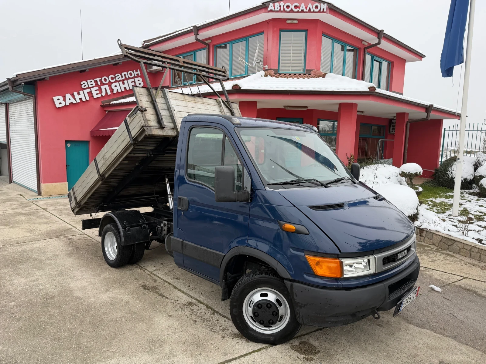 Iveco Daily 35C13* 2.8HPT* Тристранен самосвал* 3.00 метра кош - изображение 10