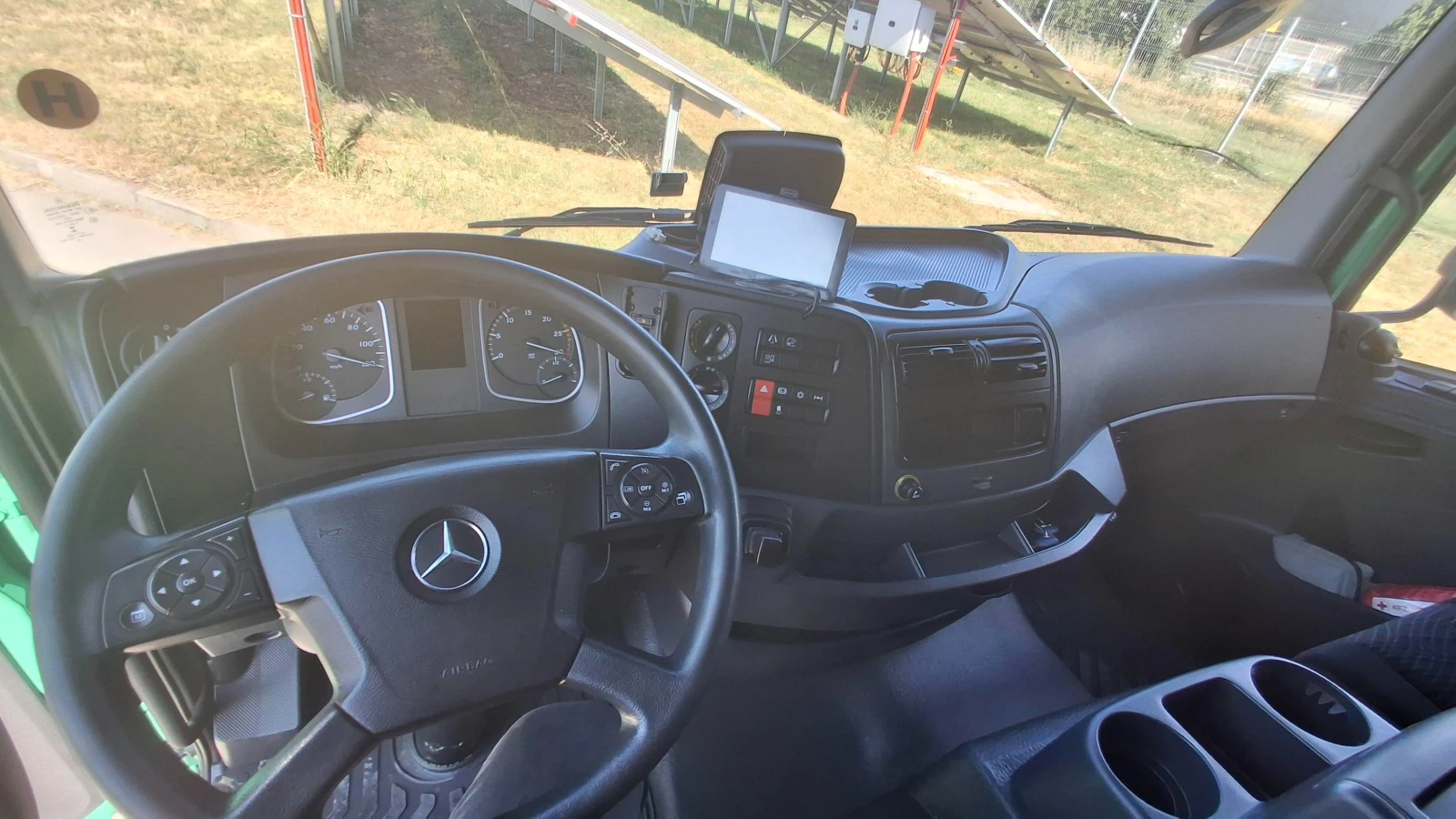 Mercedes-Benz Atego 1223 L 4x2 - изображение 10