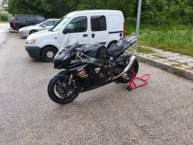 ������ Suzuki Gsxr