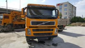       Volvo  2  FM9 8x4 X