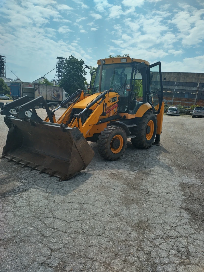 Багер JCB 3сх, снимка 1 - Индустриална техника - 48643584