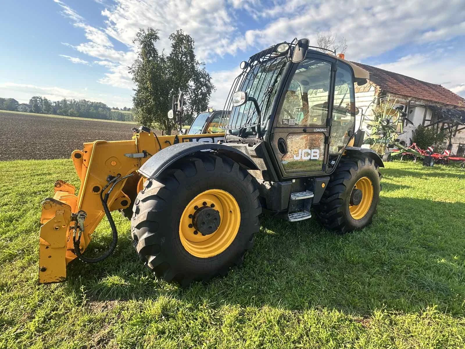 Телескопични товарачи JCB 550-80
