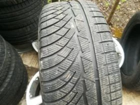      235/55R17