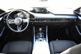 Mazda 3 2.5i* SKYACTIV, AVTOMAT* , снимка 12