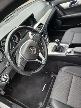 Mercedes-Benz C 200 173000 км, снимка 11