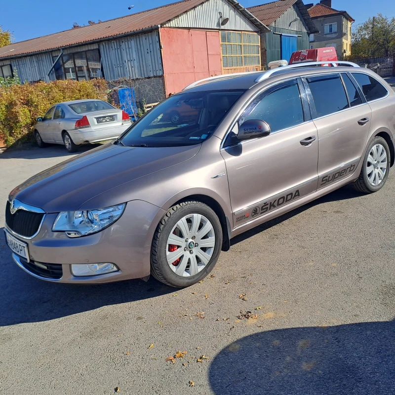 Skoda Superb 2.0TDI 170к.с., снимка 1 - Автомобили и джипове - 47904668