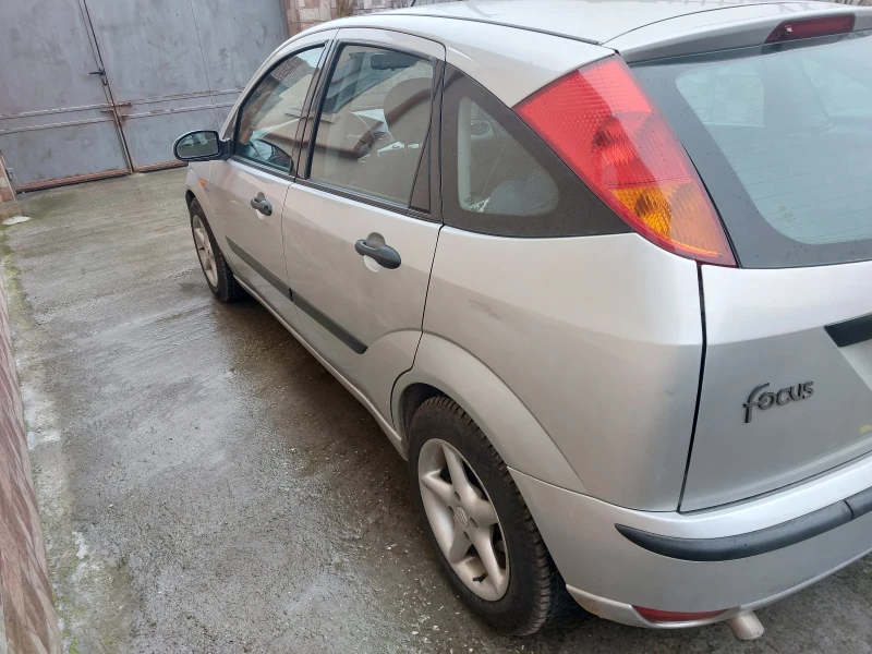 Ford Focus, снимка 9 - Автомобили и джипове - 49359402