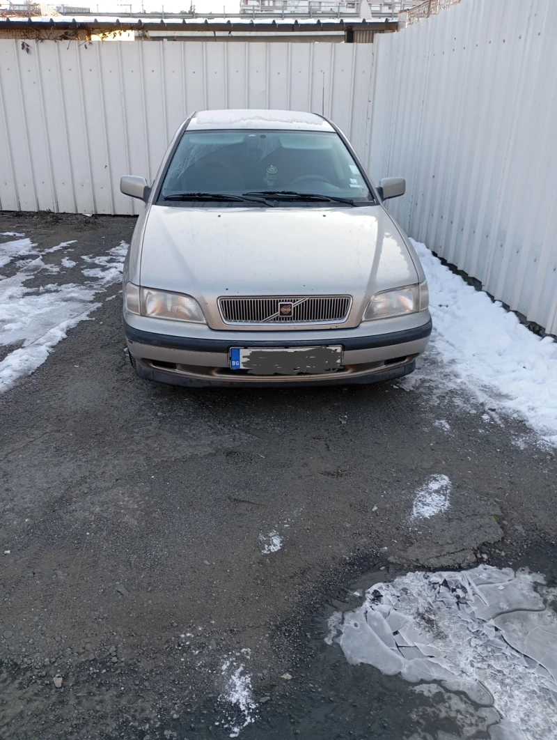 Volvo S40, снимка 1 - Автомобили и джипове - 49419625