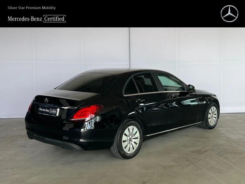 Mercedes-Benz C 180, снимка 4 - Автомобили и джипове - 49453312