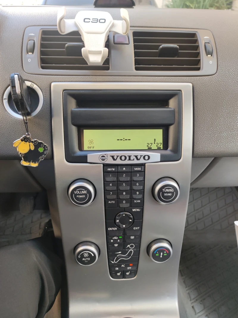 Volvo C30, снимка 6 - Автомобили и джипове - 52545743