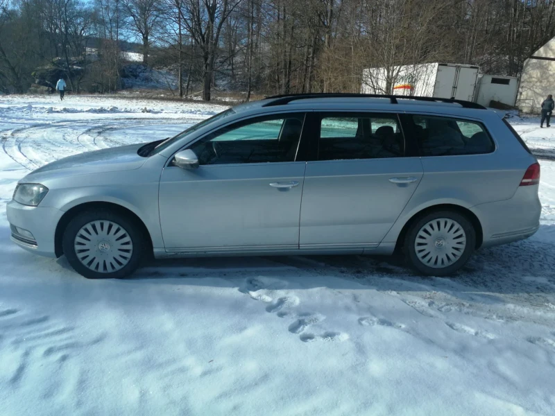 VW Passat B7, снимка 8 - Автомобили и джипове - 52728317