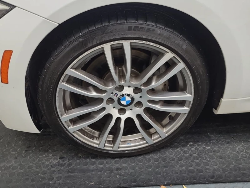 BMW 330 * 330I XDRIVE * CARFAX * ЦЕНА ДО БГ, снимка 8 - Автомобили и джипове - 52878615