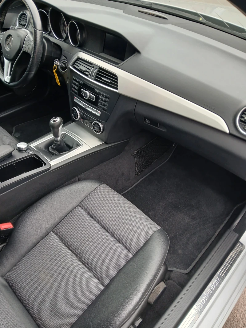 Mercedes-Benz C 200 173000 км, снимка 10 - Автомобили и джипове - 53292711