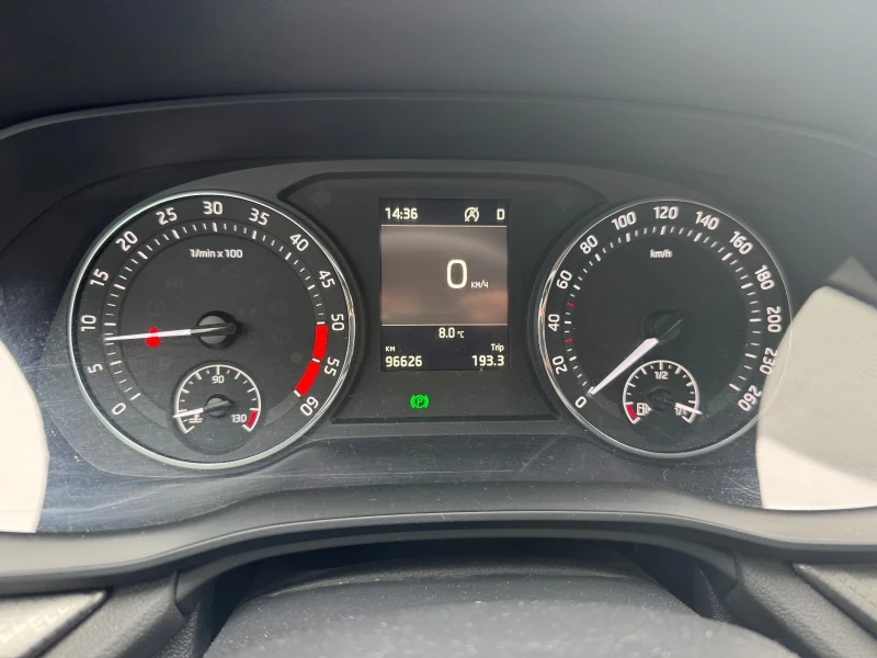 Skoda Octavia, снимка 7 - Автомобили и джипове - 53467566