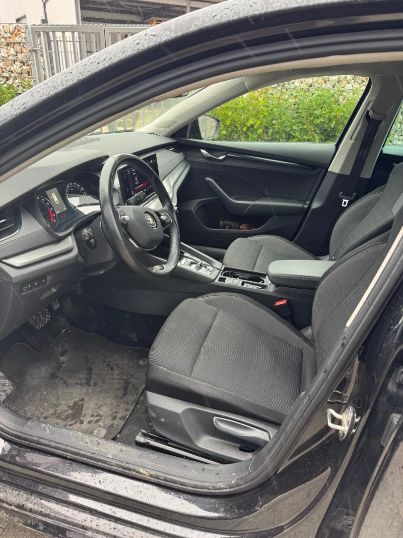 Skoda Octavia, снимка 9 - Автомобили и джипове - 53467566