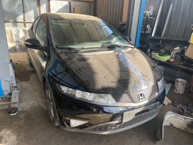 Honda Civic Ляв Волан, снимка 1 - Автомобили и джипове - 34880536