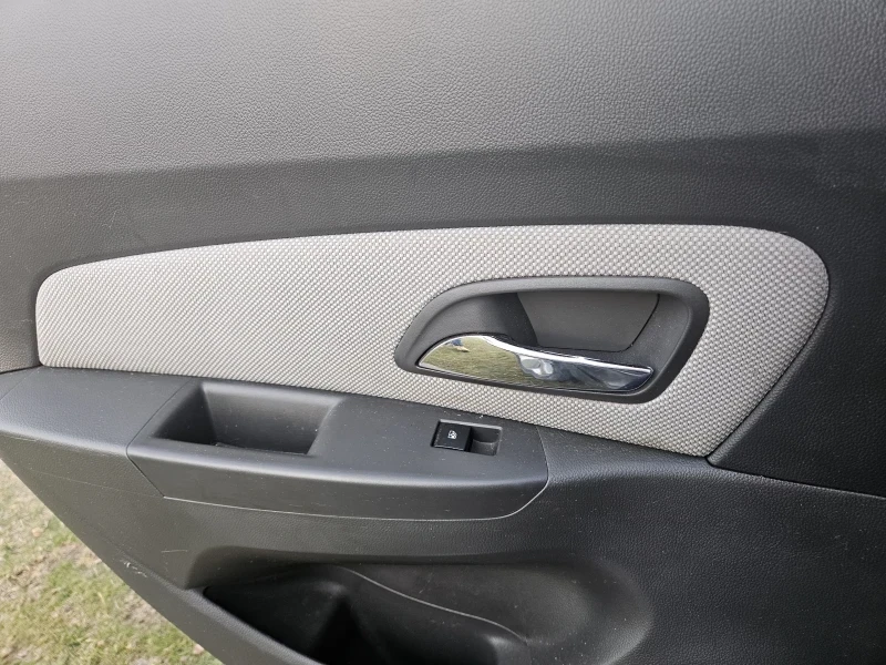Chevrolet Cruze 2.0 VCDI | Mobile.bg — изображение 14