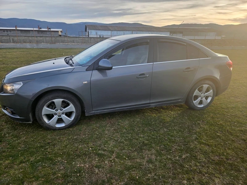Chevrolet Cruze 2.0 VCDI - изображение 4