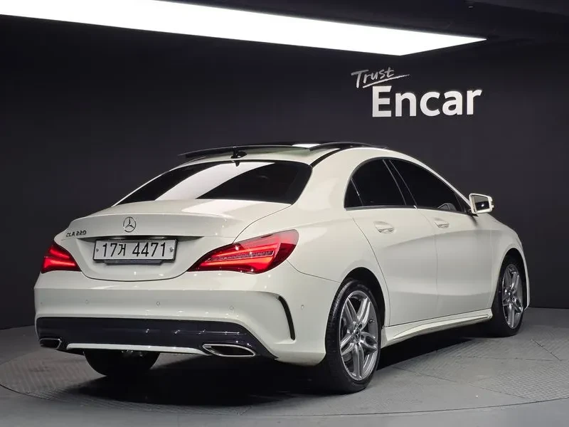 Mercedes-Benz CLA 2.5, снимка 2 - Автомобили и джипове - 54287751