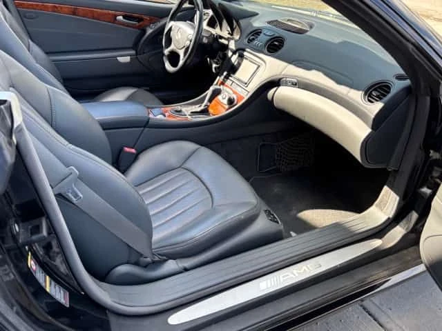 Mercedes-Benz SL * 6.0L AMG * ПОДГРЕВ* KEYLESS* , снимка 16 - Автомобили и джипове - 54344054