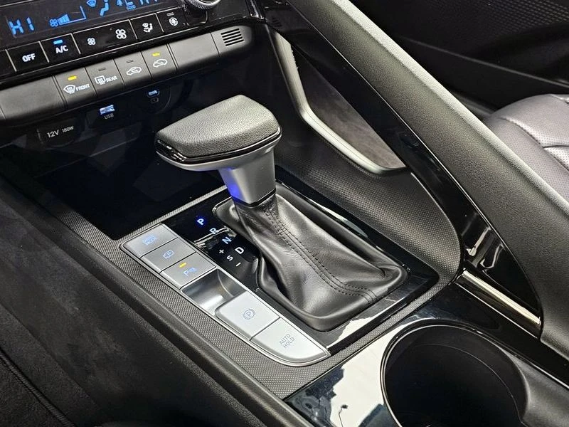 Hyundai Elantra Smart| 141к.с.| ВКЛ.ТЕХНОТЕСТ, снимка 9 - Автомобили и джипове - 55099290