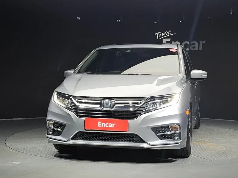 Honda Odyssey 3.5 5Th Generation, снимка 3 - Автомобили и джипове - 55842950
