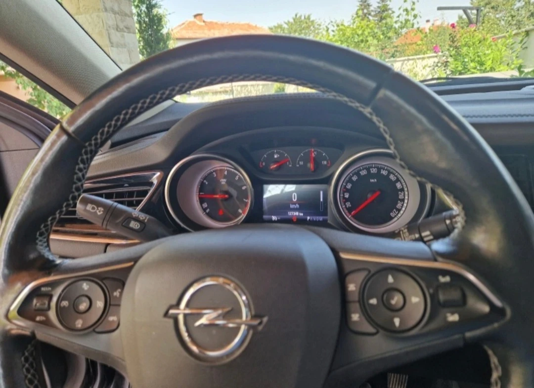 Opel Insignia 1.5 Turbo - изображение 2