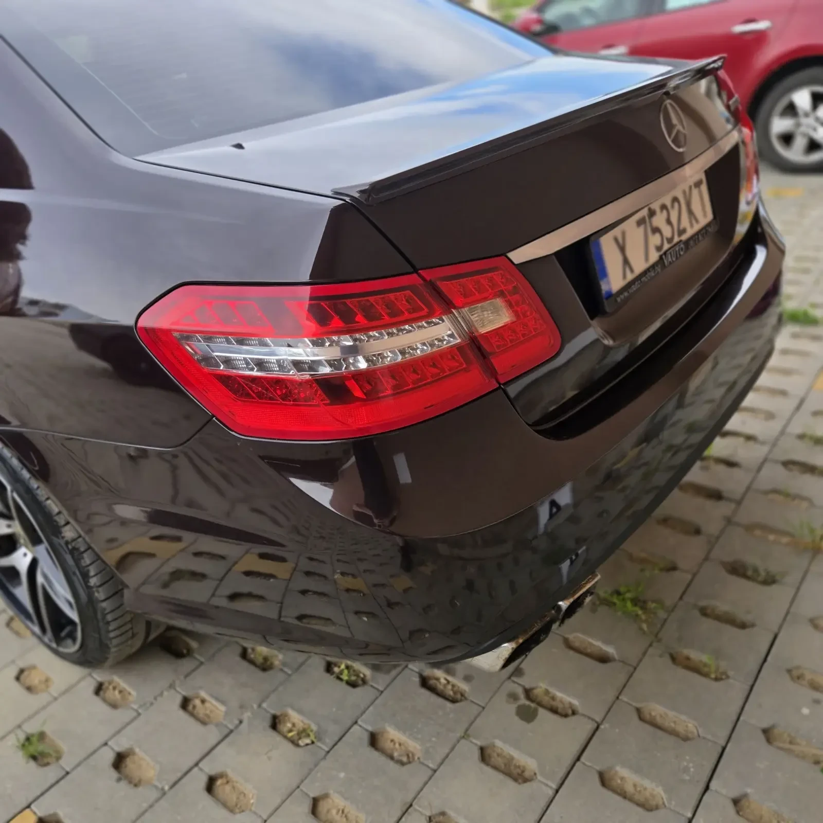 Mercedes-Benz E 350 E 63 AMG Pack - изображение 8