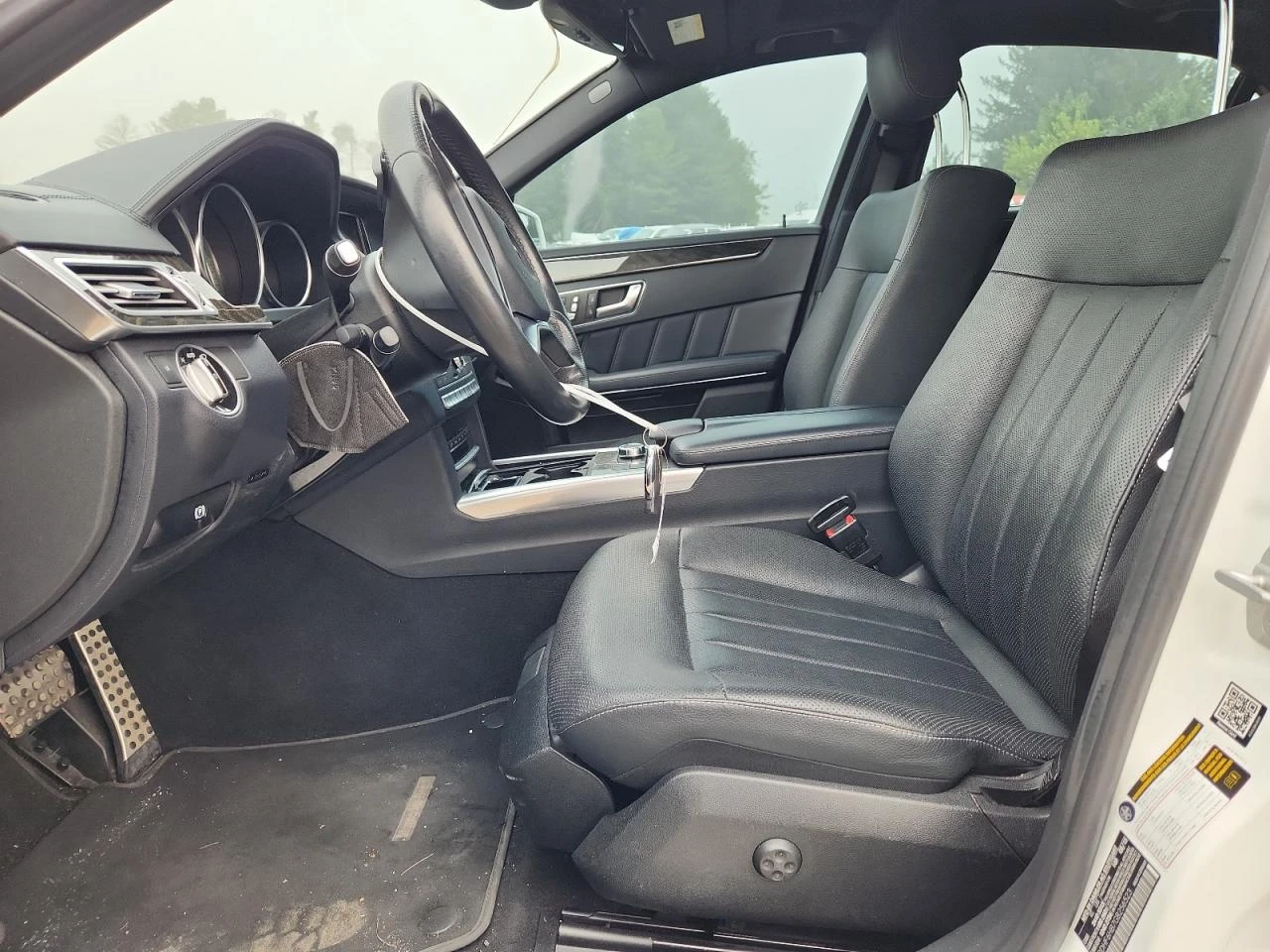 Mercedes-Benz E 400 4MATIC - изображение 4