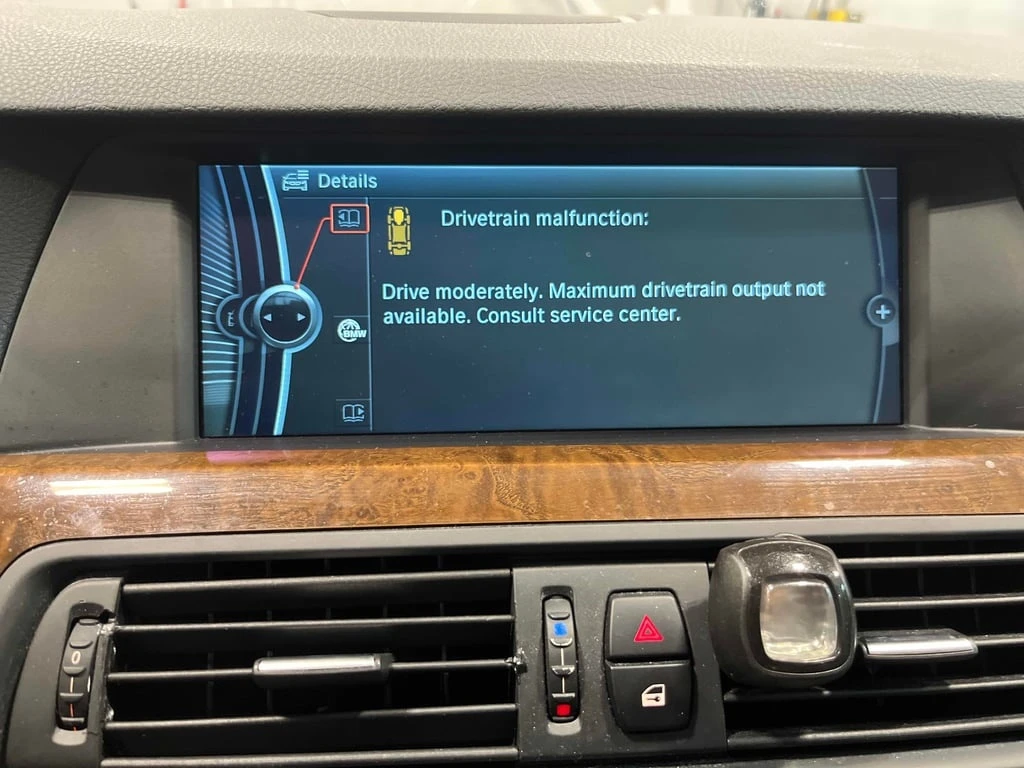 BMW 528 * 528i xDrive * CARFAX * БЕЗ ПЪРВОНАЧАЛНА ВНОСКА - изображение 10