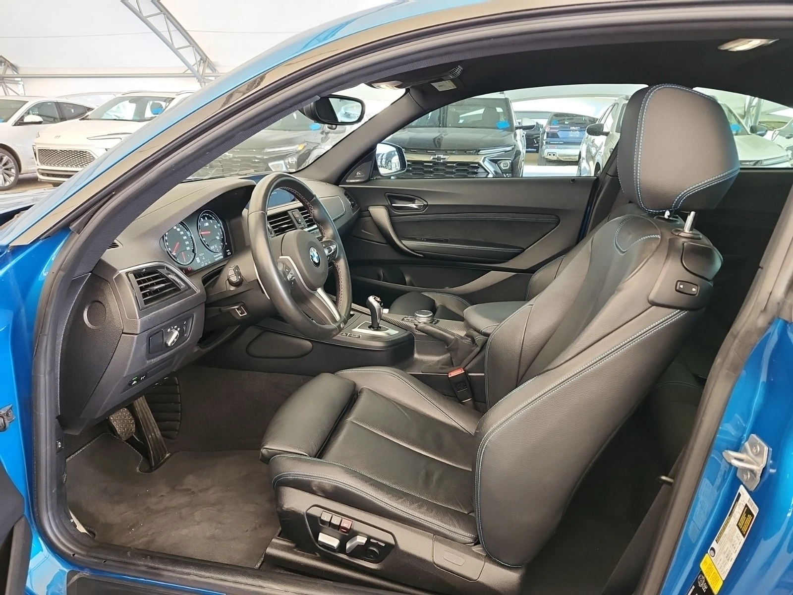 BMW M2 * * CARFAX * *   * *  | Mobile.bg   6